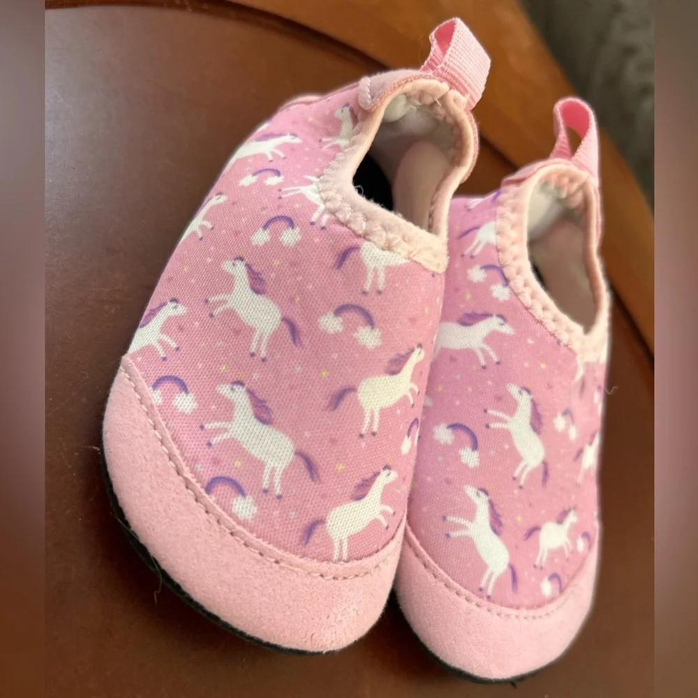 Unicorn Water Shoes | Toddler Girl Size 4/5 | Perfect for Indoor Water Parks!